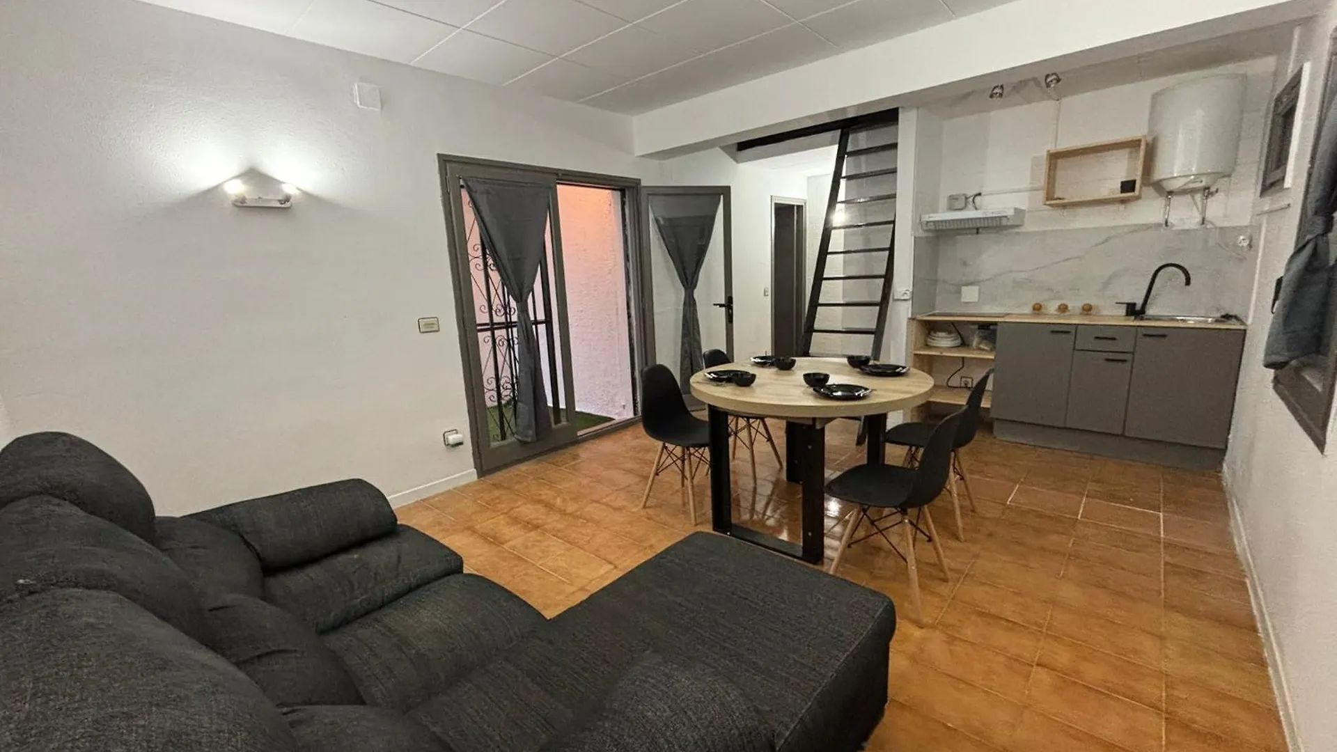 Дом отдыха Вилла Casita Moderna Vacacional En Росас